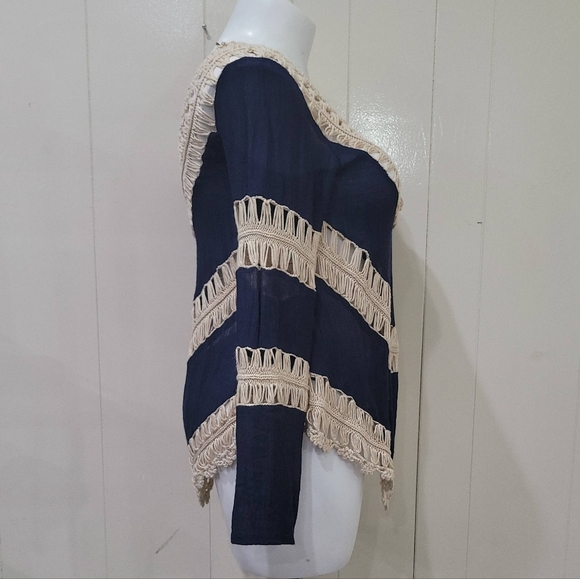 Umgee Chevron Crochet Bohemian Blouse Women Size Small Long Sleeve - Picture 5 of 7